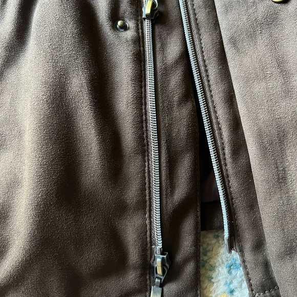 XL Walnut colored Johnston & Murphy Autumn/Winter Jacket w/removable collar. - Picture 3 of 15